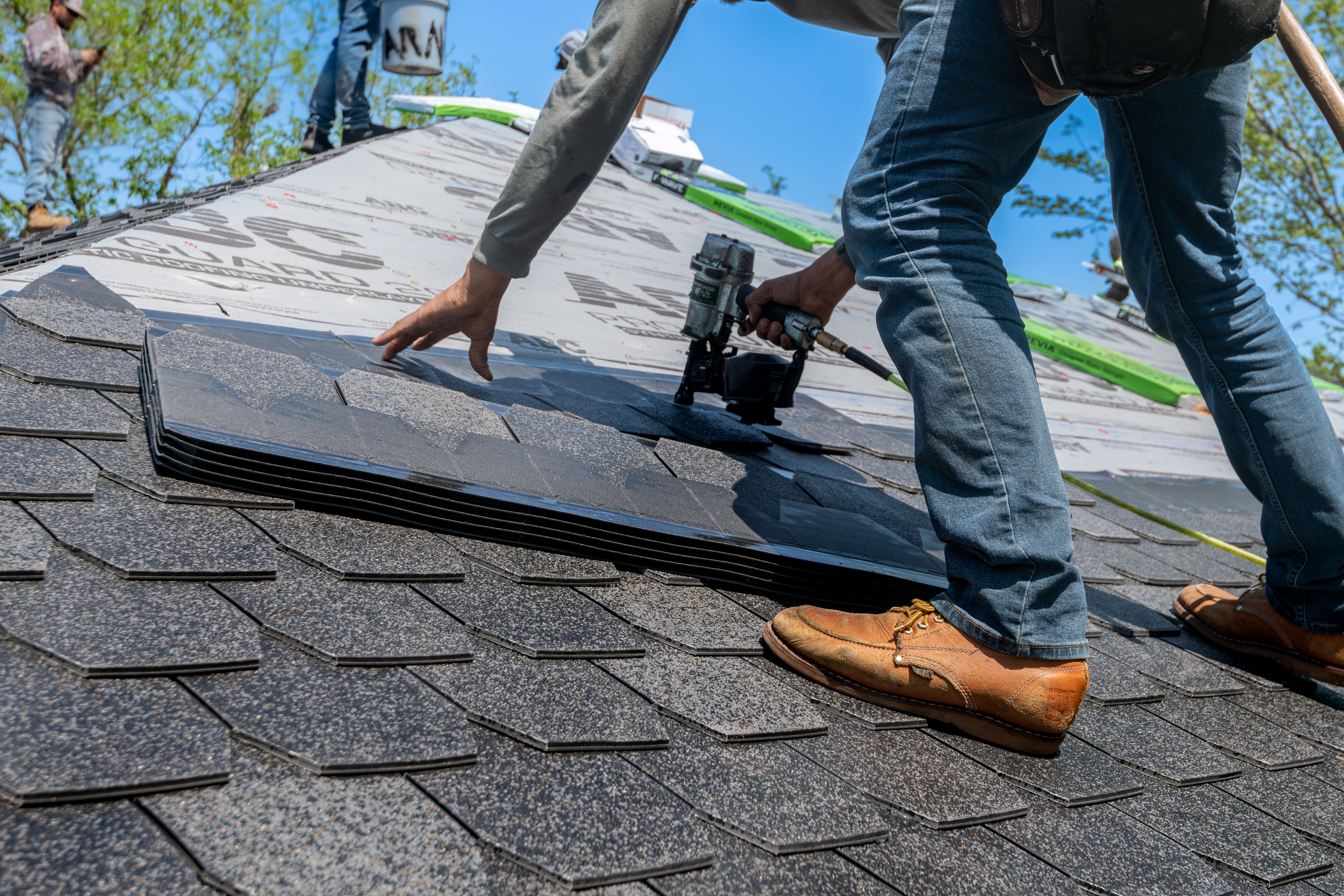 Commercial roofing project